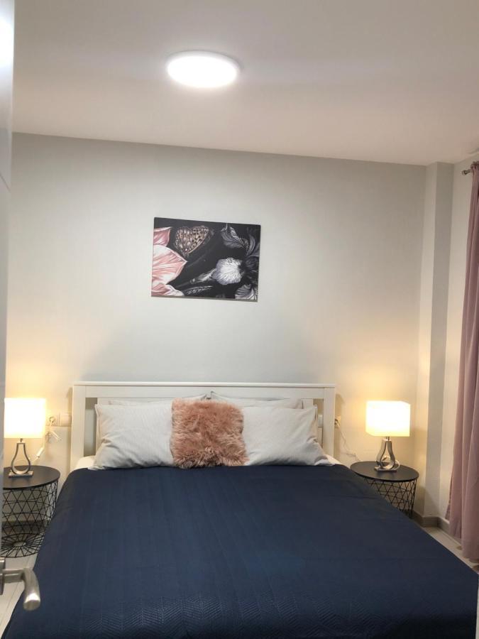 Victoria Luxury Beachfront Apartment In Benalmadena Costa Exterior photo